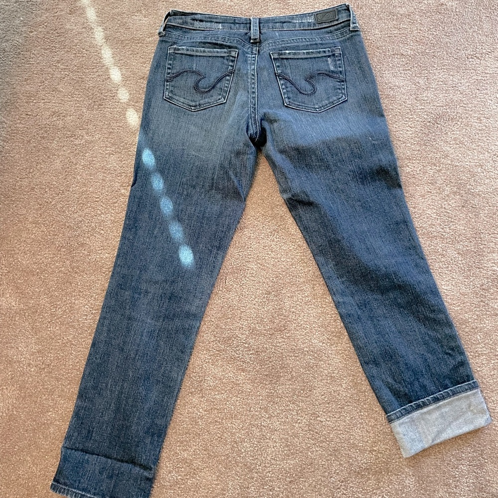 Refuge 7S jeans.